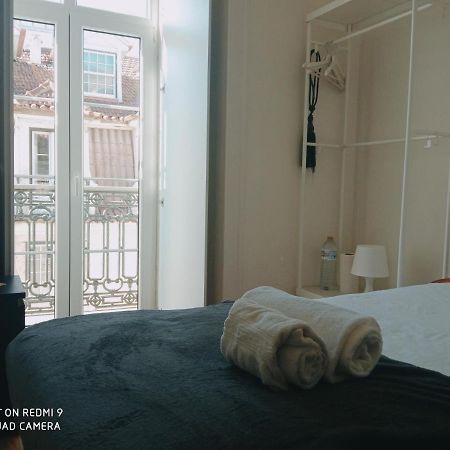 Chiado Happy Rooms Лиссабон Экстерьер фото