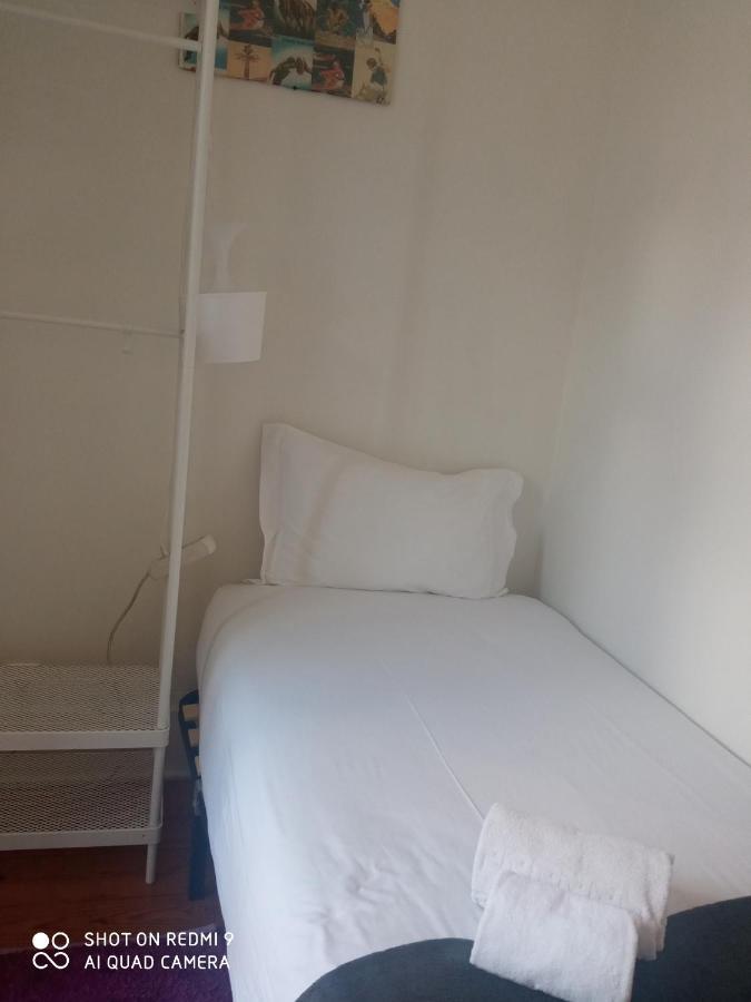 Chiado Happy Rooms Лиссабон Экстерьер фото